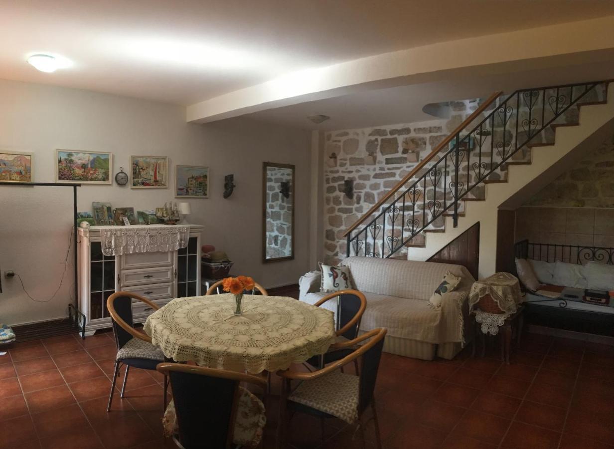 Ferienwohnung Be Happy In Perast Exterior foto