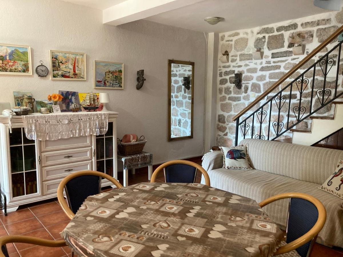 Ferienwohnung Be Happy In Perast Exterior foto